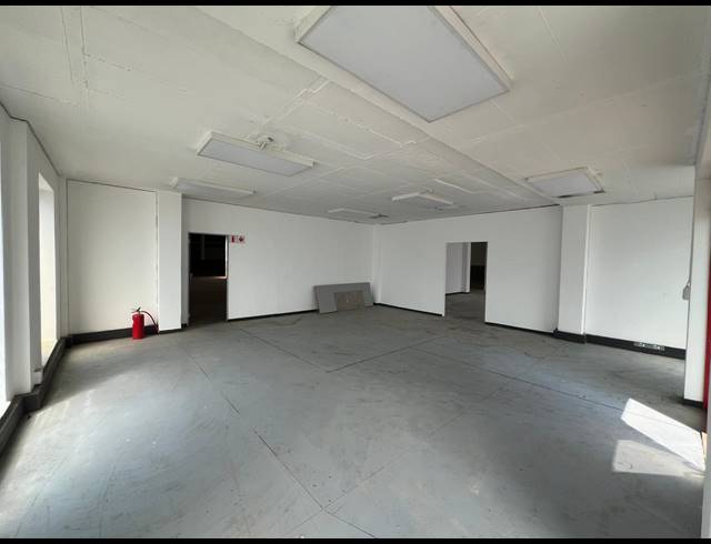 1,153M² WAREHOUSE TO LET IN STRIJDOMPARK